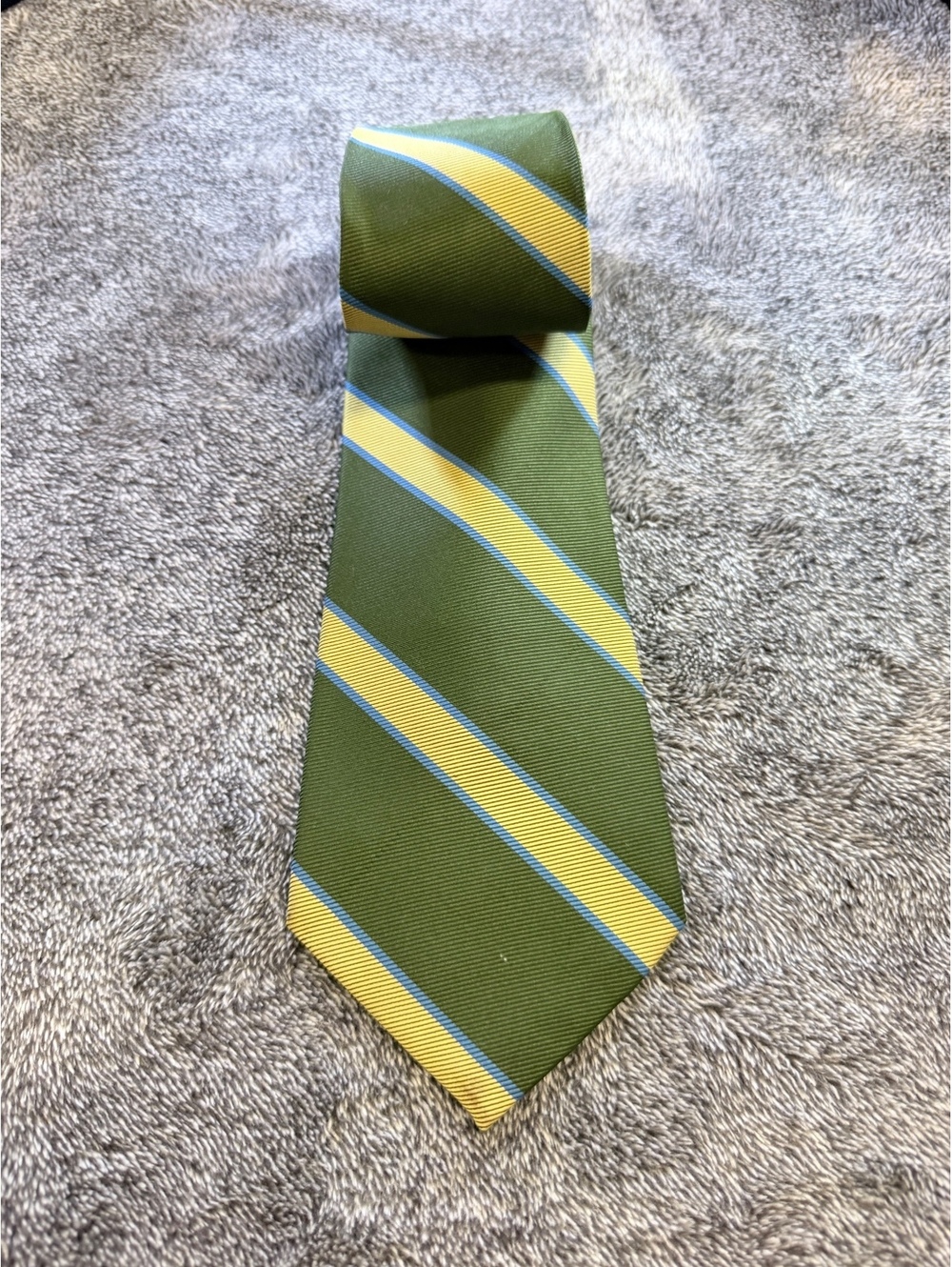Arrow Dector Perma-Iron Green Striped Men's Tie